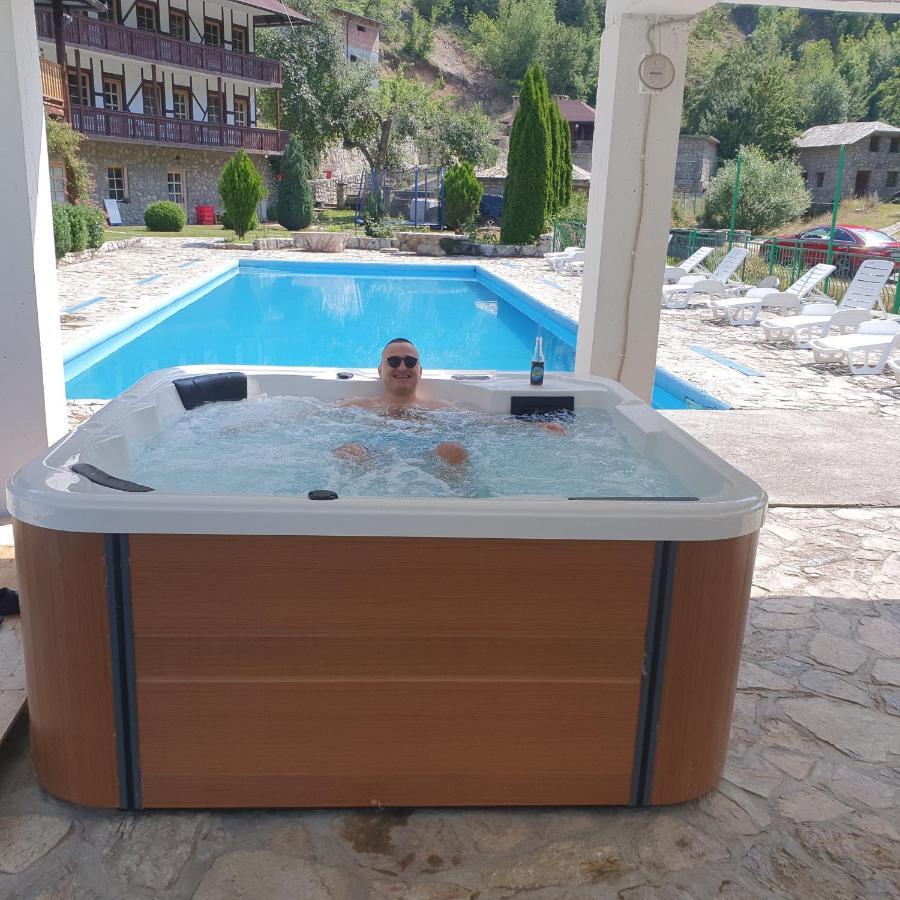 Etno Selo Vrelo & Camping Berane Exterior foto